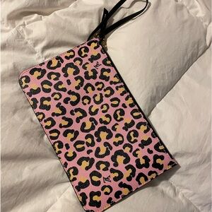 Louis Vuitton Pouchette